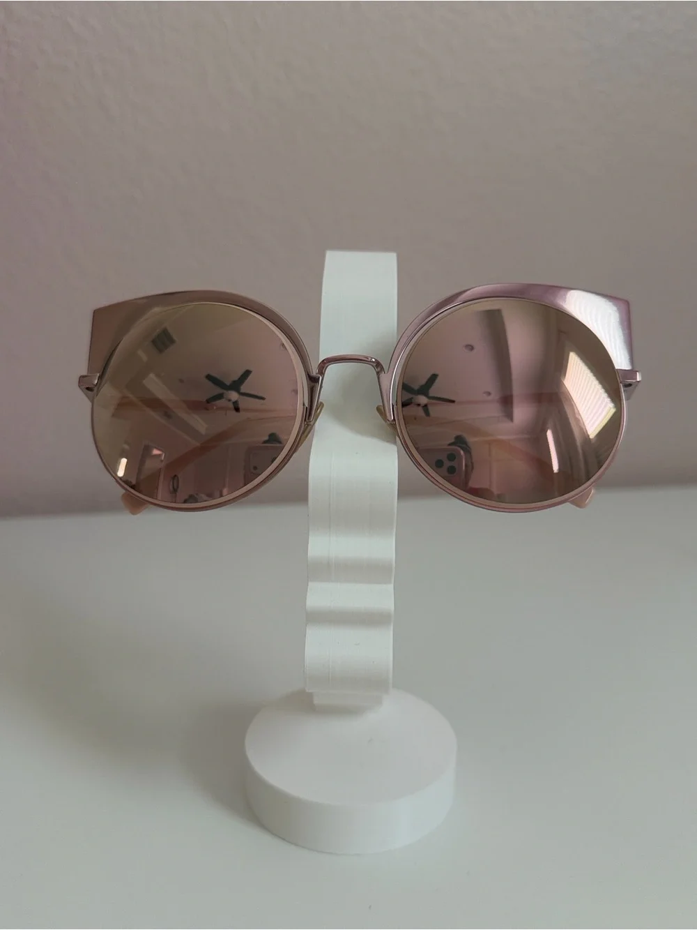 Fendi Round Pink Mirrored Women's Sunglasses